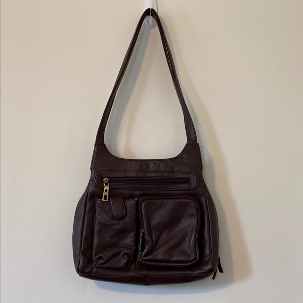 LEATHER BAG *tons* of pockets in GREAT used cond.!